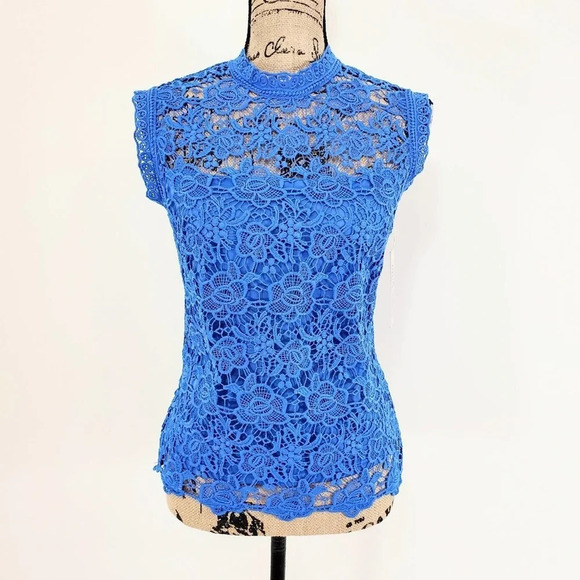 NANETTE LEPORE Women's Venetian Blue Lace Cutout Shell Size Small Blue New - Picture 1 of 14